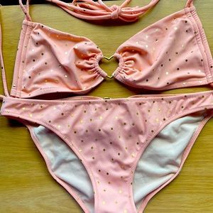 Woman's bathing suit